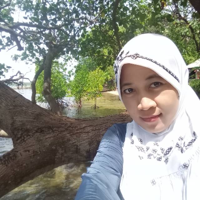 mynafira7883