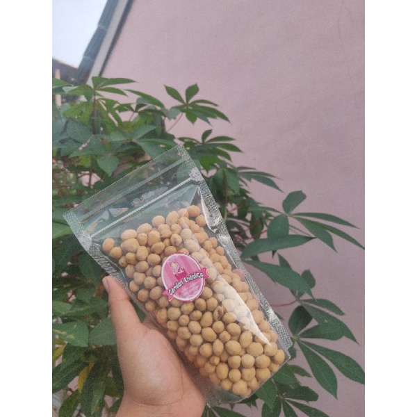 

serba sepuluh ribu | kacang atom