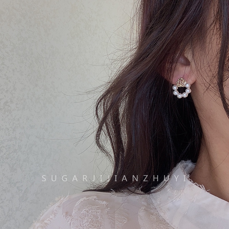 Elegan mutiara mawar stud anting-anting untuk wanita sederhana dan kompak all-match anting-anting te