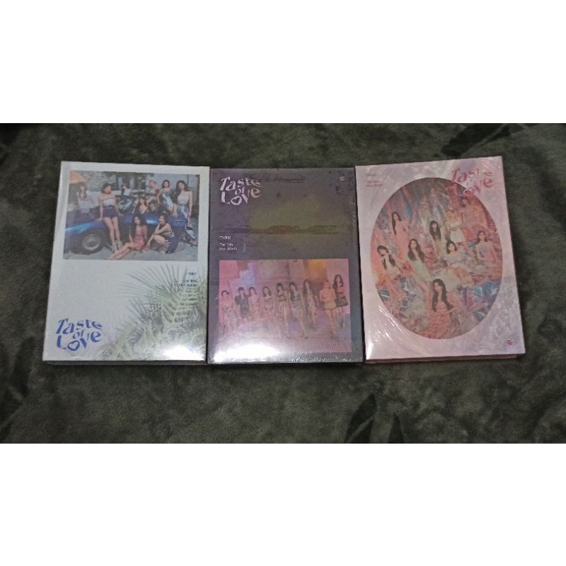 [+pc benefit set dan poster] [READY STOCK] TWICE - The 10th Mini Album 'Taste of Love' sealed