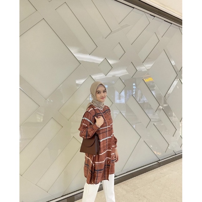 Preloved Jenna Blouse by vanilla (mauve)