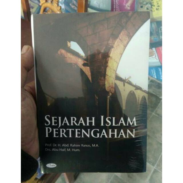 Buku Sejarah Islam Pertengahan Original Shopee Indonesia