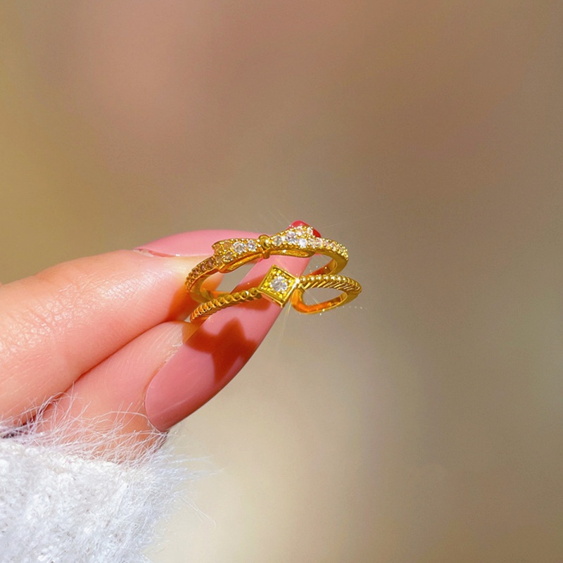 Cincin Titanium Wanita Anti karat Busur Cantik Berlian Lapis Emas 18K Perhiasan Korea