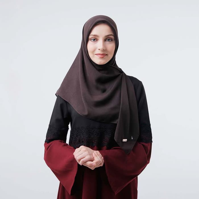 Zoya Kerudung Segi Empat Polos - Maruna Nadir Scarf Dark Brown