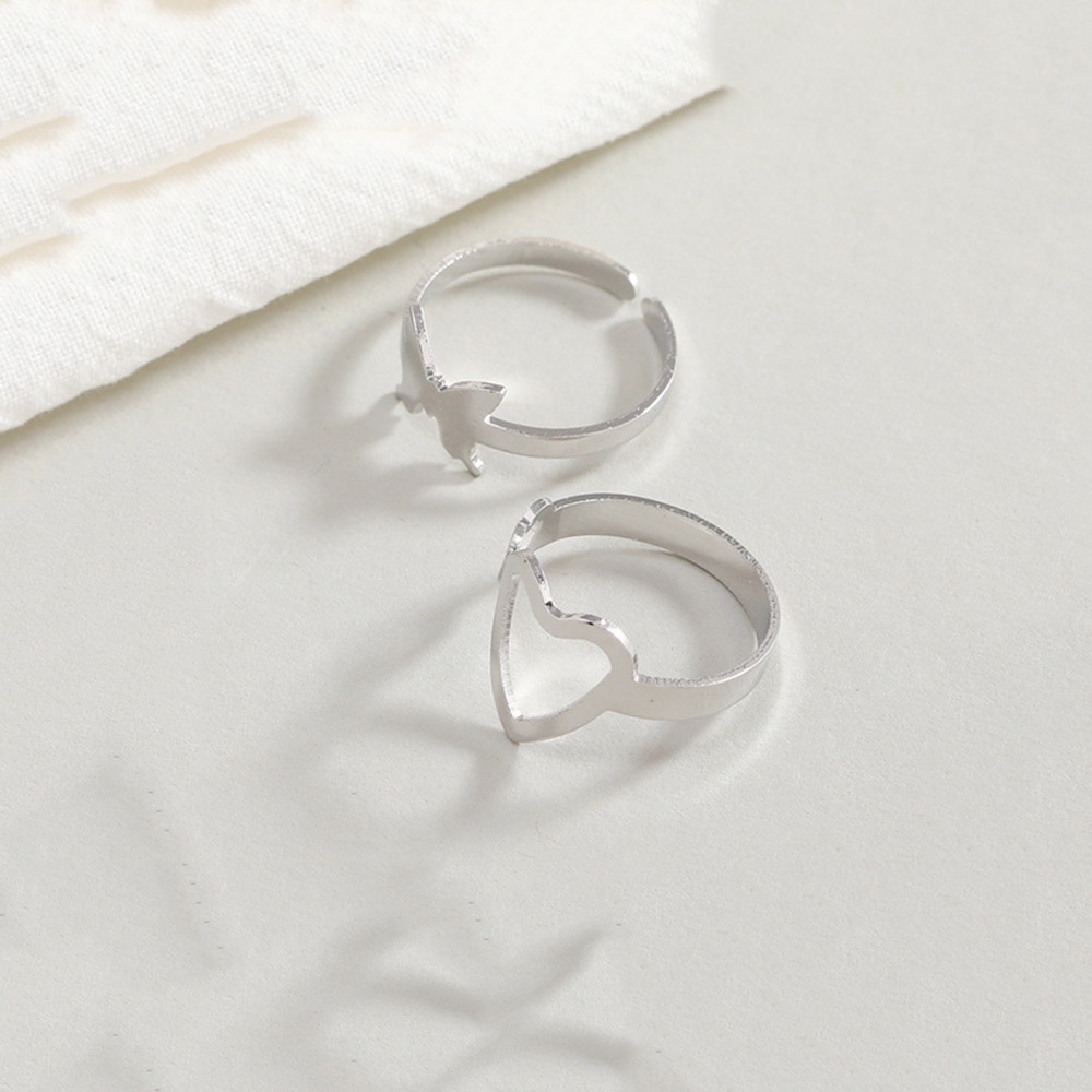 2pcs / Set Cincin Model Terbuka Bahan Metal Lapis Silver Desain Kupu-Kupu / Hati Adjustable Untuk Wanita