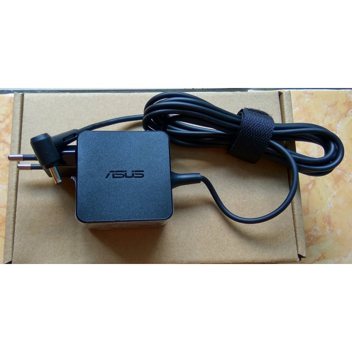 ADAPTOR CHARGER ASUS X201 X201E X202E S200 X200E X200MA 19V-1.75A ORIGINAL