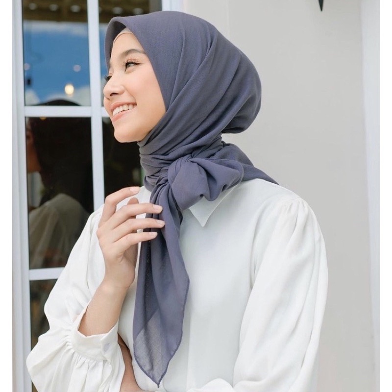 JILBAB SEGI EMPAT KERUDUNG PARIS JADUL VARISHA POLOS WARNA NECI 2 SISI UK 110x110 SERAGAM