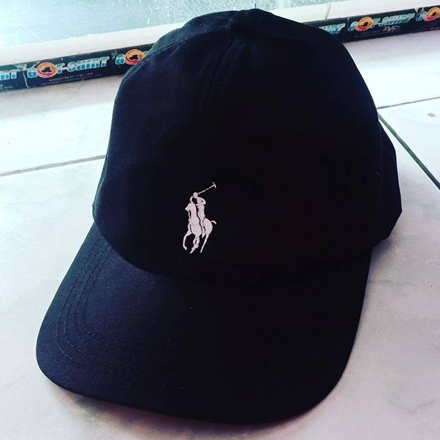 Topi bordir polo hitam