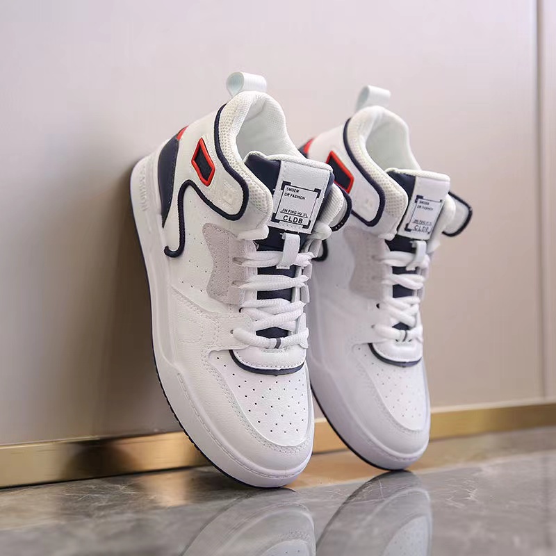 Sneakers Wanita Tinggi Fashion Anti Slip Keren Ringan Sepatu Cewek Tali Kekinian Sneakers Wanita Korean Style Terbaru