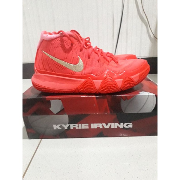 Nike Kyrie 4 Red Carpet