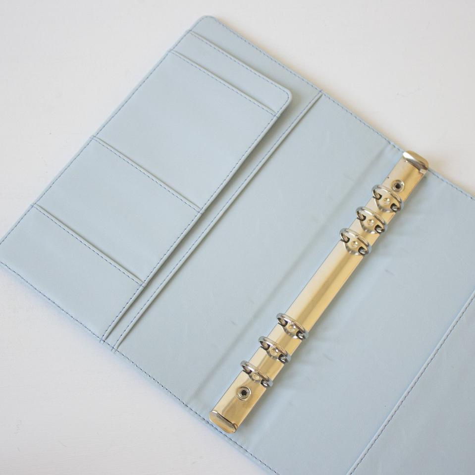

Jangan Ketinggalan order.. Paperie Lab - Leather Binder A5 6 rings