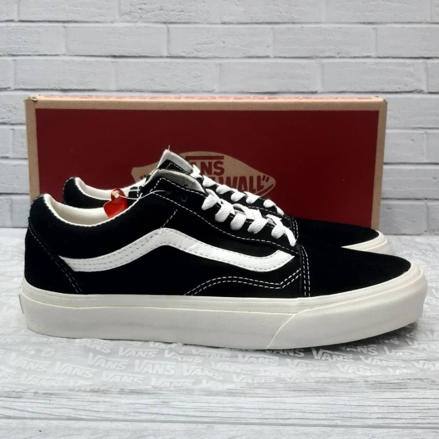 Sepatu Vans Oldskool Classic Basic Black White Hitam Putih BNIB Old Skool ukuran 36-43