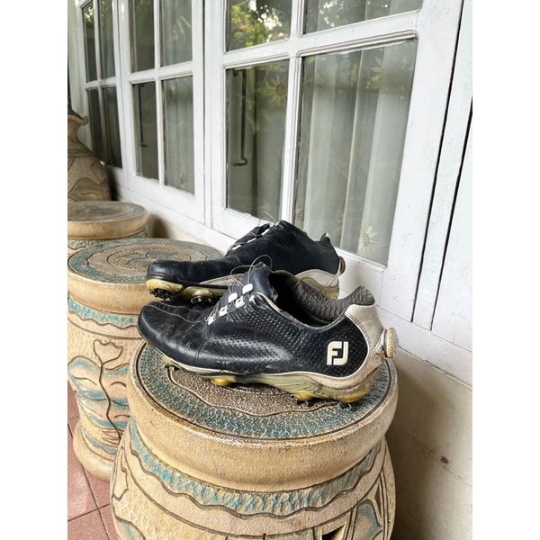sepatu golf BOA FJ