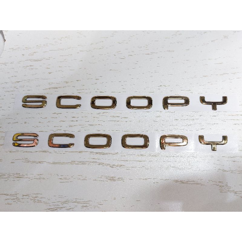logo emblem scoopy 2021(warna gold) hrga 2pcs kiri dan kanan