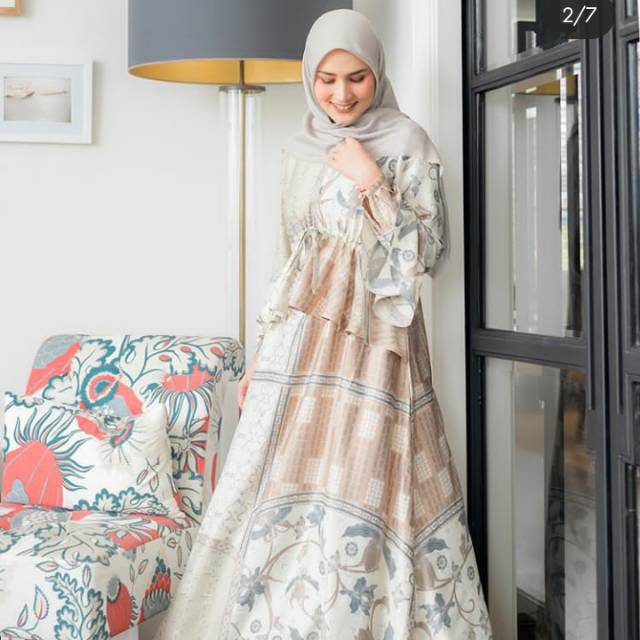 Sold jgn cek out Nara dress in pistachio xs 2 pcs wearing klamby