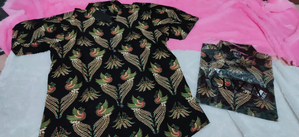 Odza Classic Baju Batik Pria Model Slimfit Pendek Arya