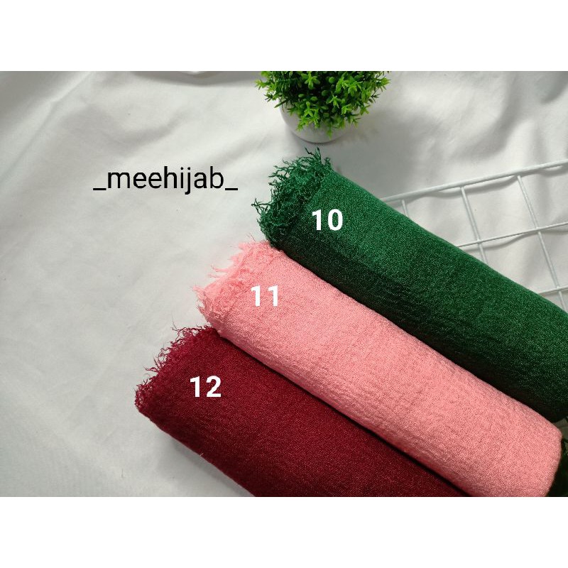 HAMPERS HIJAB PASHMINA KUSUT CRINKLE SHAWL PASHMINA NEGRO