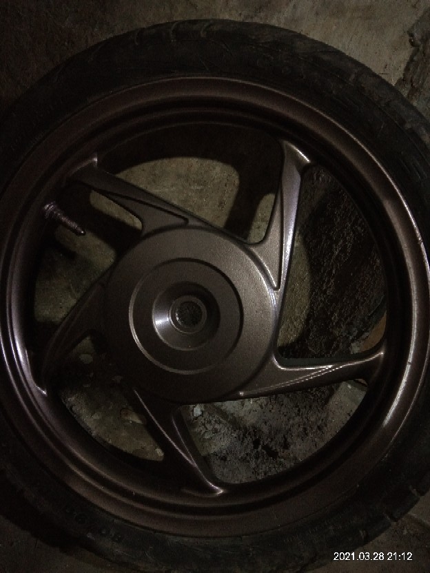 Cat Semprot Sapporo Ultimate B22 Pu 1k Surfacer Stong / Pilok / Pylox 400ml