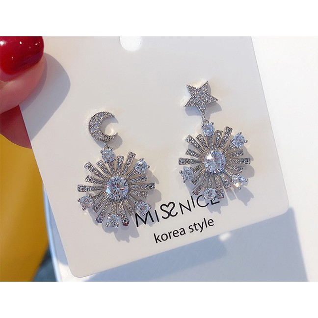 LRC Anting Tusuk Fashion Silver 925 Silver Needle Micro Inlaid Zircon Star Moon Round Earrings D1527