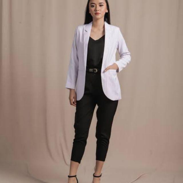 Blazer formal wanita khusus putih