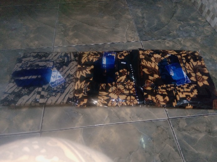 Gamis Cardy Couple Ruffle Ready Sampai Ld 120 Hem Batik M L Xl Xxl