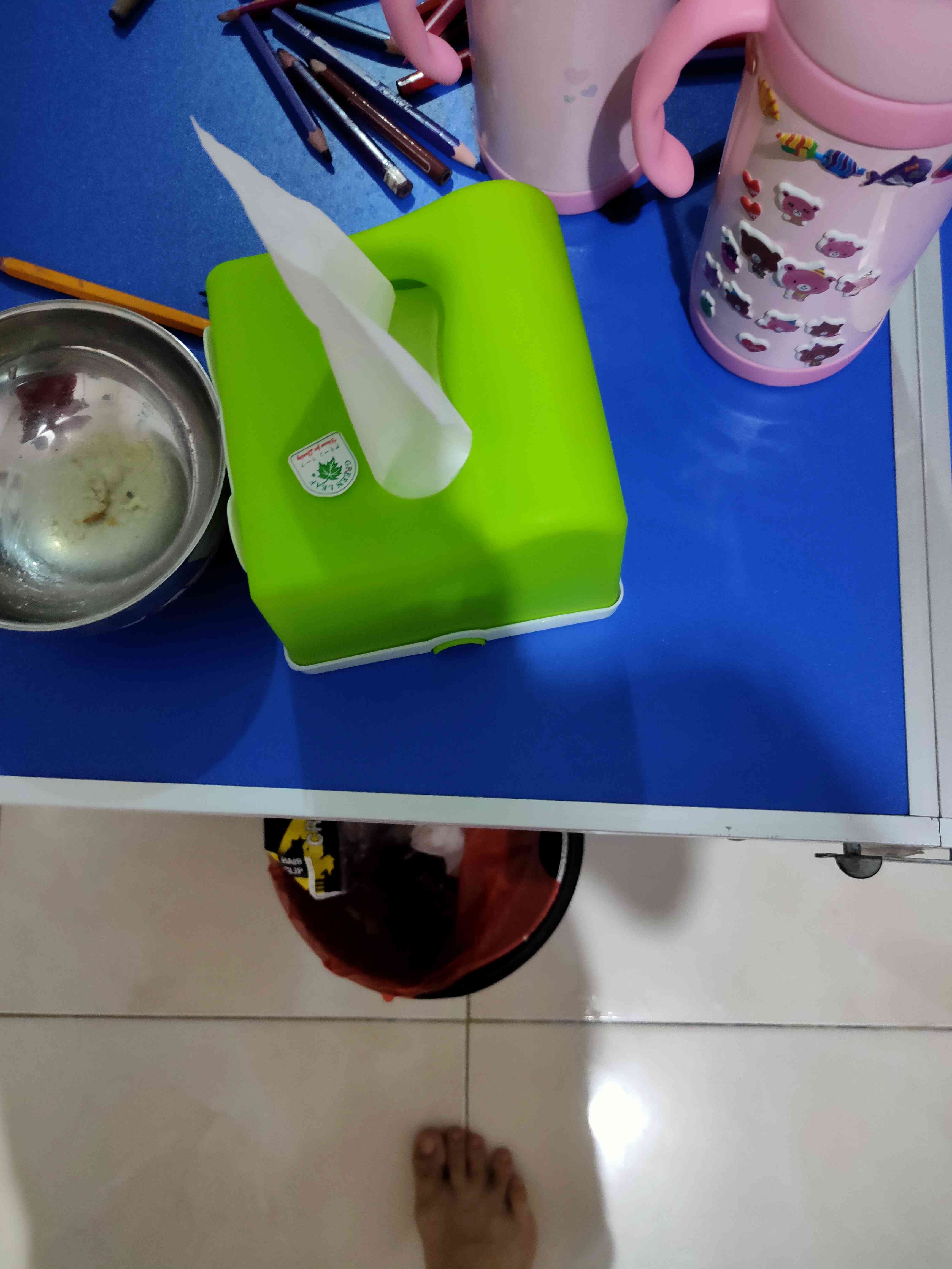 Tempat Tisu /kotak Tissue Happy Panda Segi