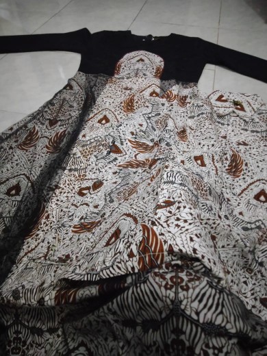 Couple Batik | Gamis Batik | Couple Kemeja | Couple Gamis | Couple Brokat |