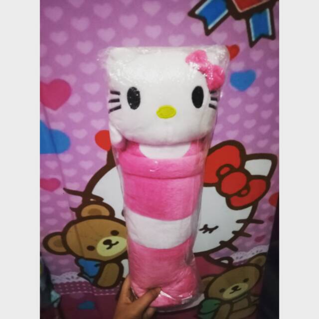 boneka guling hello kitty