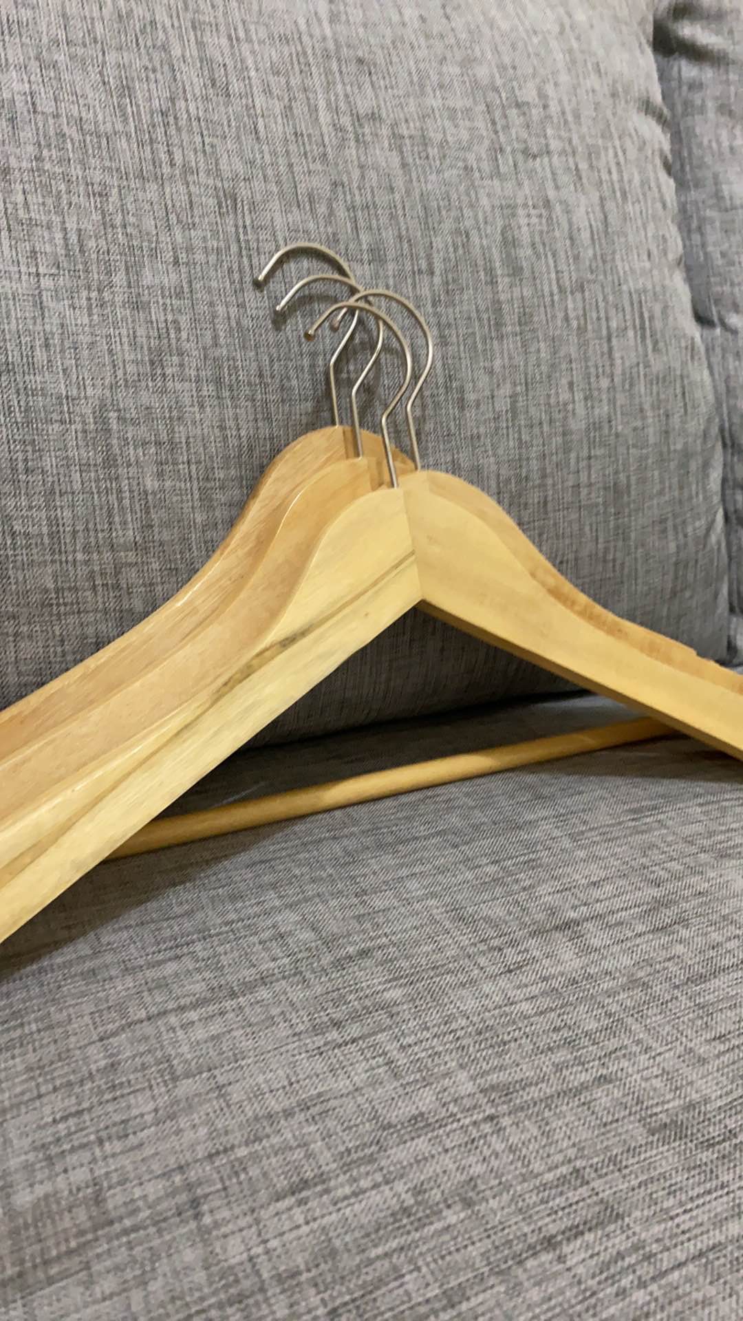 Hanger Kayu Natural Dewasa