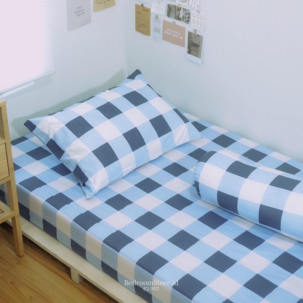 SPREI AESTHETIC MOTIF EMILLY BLUE KOTAK ALA KOREA SUDAH TERMASUK SARBAN SARGUL