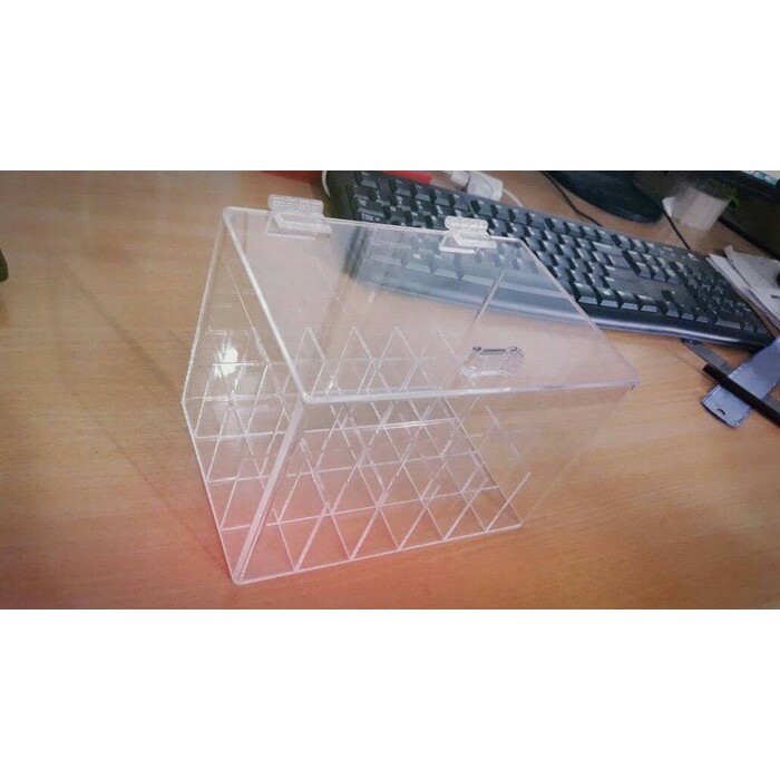 

Acrylic box lipstic D24