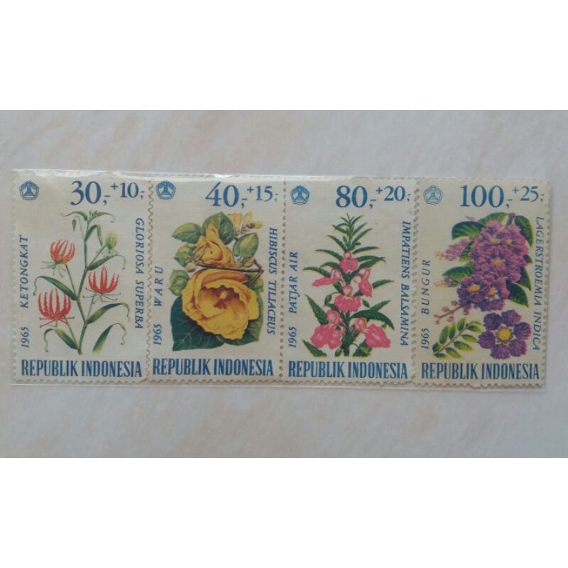 

Perangko Bunga Seri 1 Tahun 1965 Set Lengkap 3 pcs Mint (Belum Terpakai)