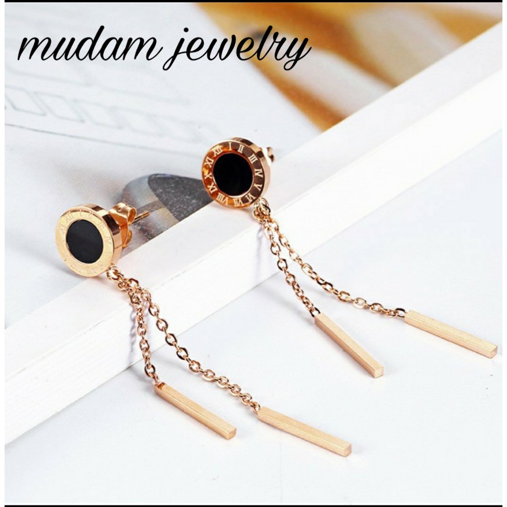 Anting Titanium Romawi Bulat Hitam Roman Juntai Gold dan Rose Gold