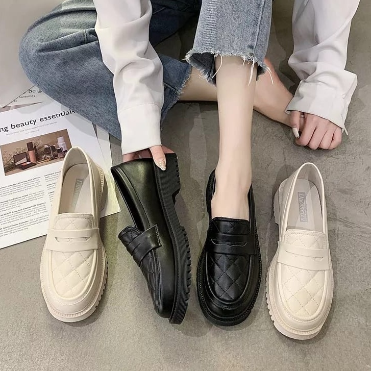 Sepatu Loafers Wanita Style Korea '' KIRANE '' Premium BTL 020