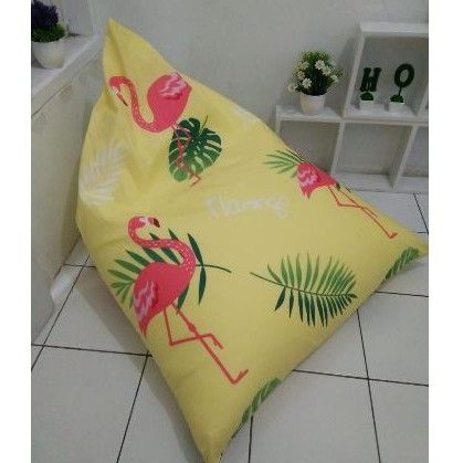 BEAN BAG TRIANGLE SIZE L SIAP PAKAI