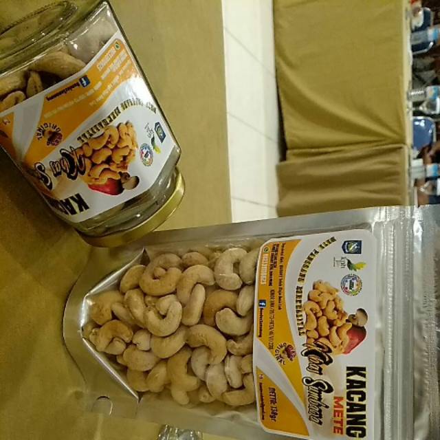 

Kacang Mete Panggang Khas Sumbawa