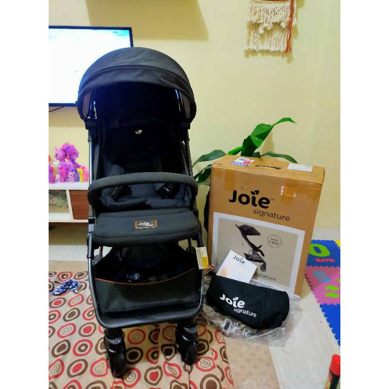 Joie pact signature stroller preloved second