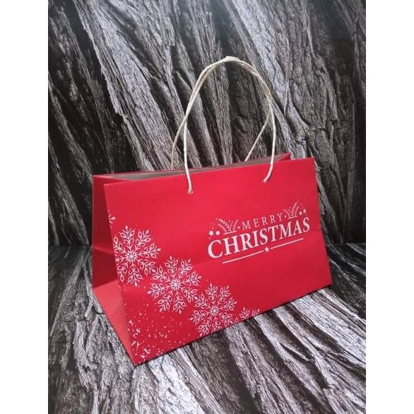 

(TERLARIS) PAPERBAG NATAL 24-13-15CM 25PCS TERBARU