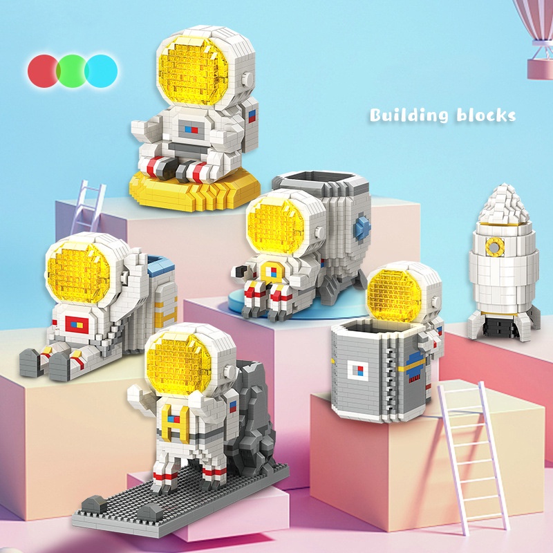 Kartun spaceman building blocks pen holder Astronot Ornamen Mainan Kreatif