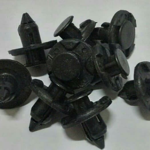 klip kancing bemper spakbor avanza xenia