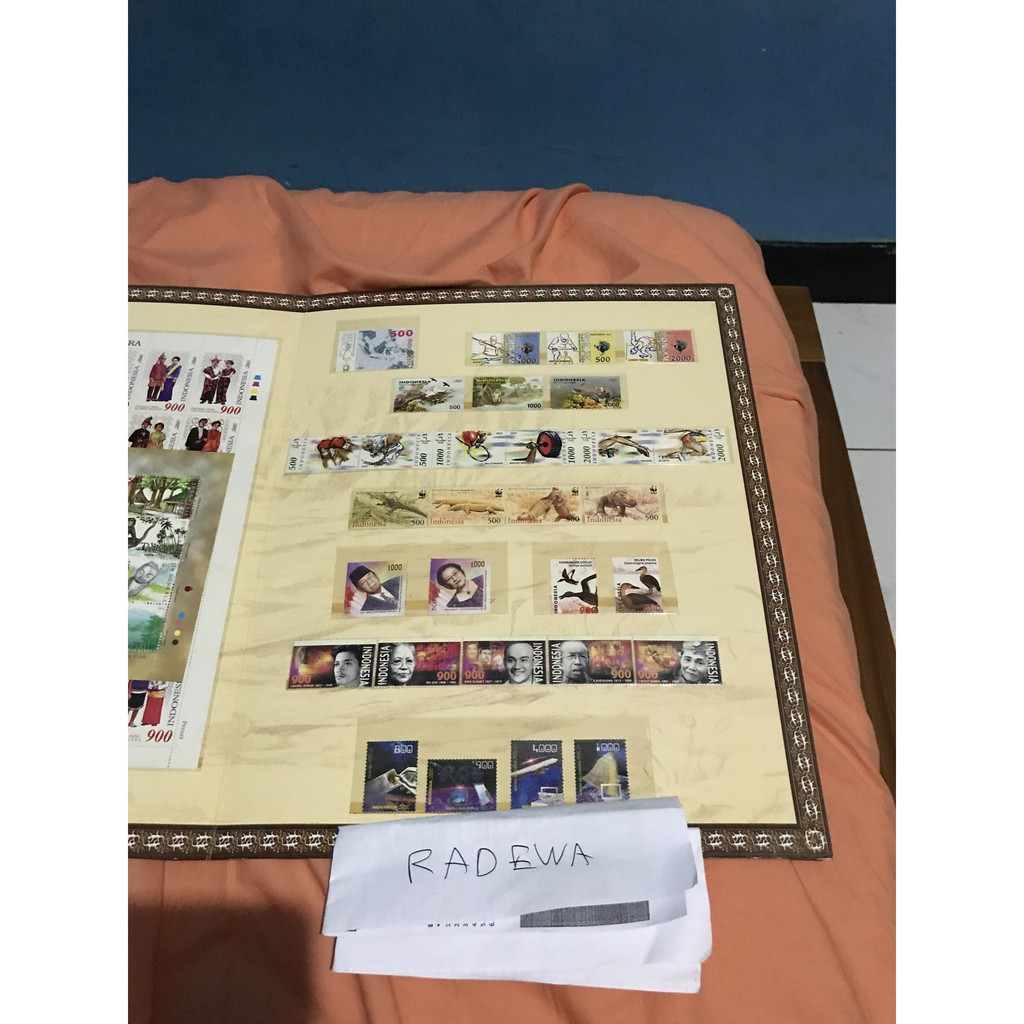 Jual Album Perangko Filateli "Perangko Indonesia 2000"