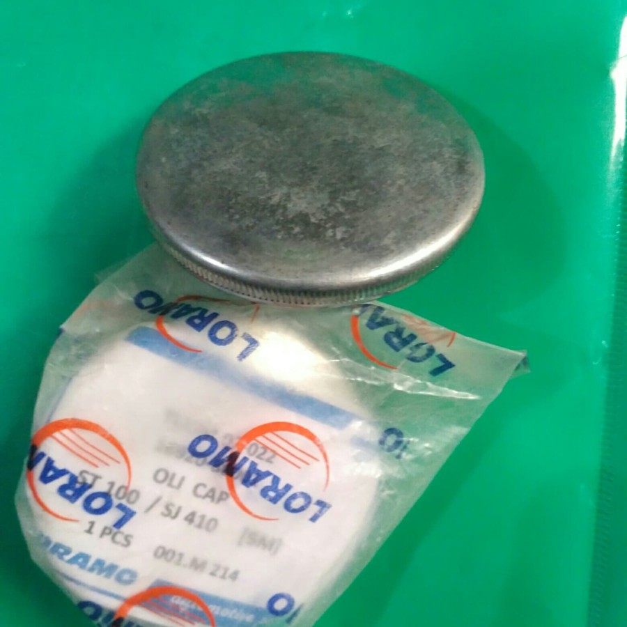 tutup oli mesin suzuki carry 1.0 / katana