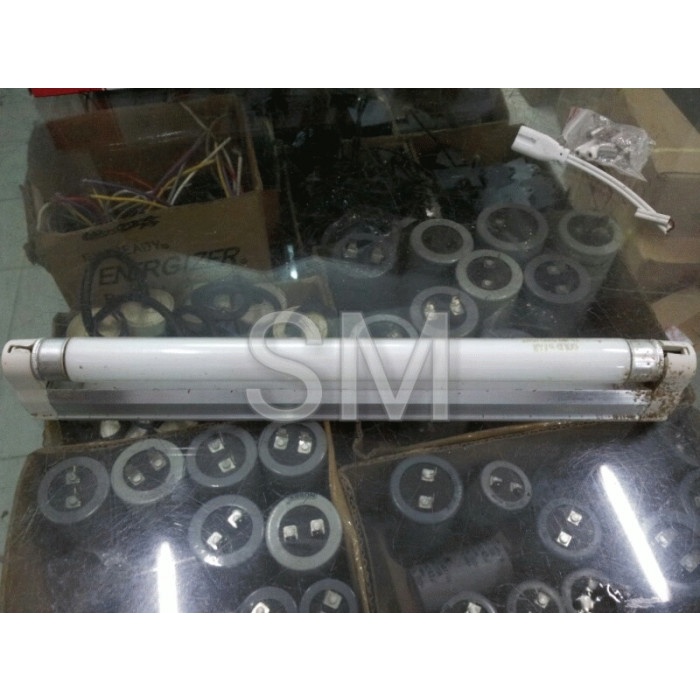 Balak Lampu T5 8w 8 watt set warna putih cool daylight