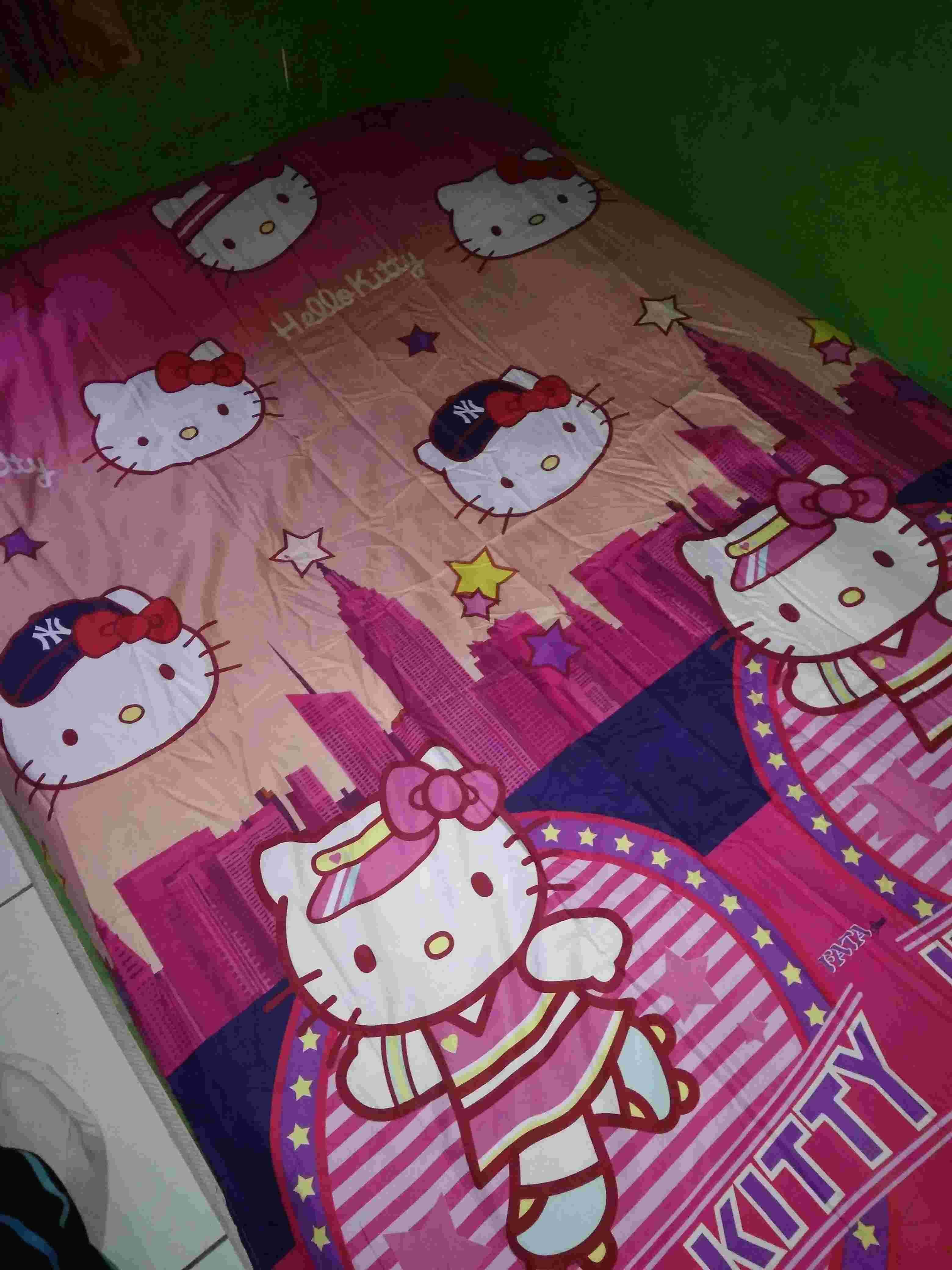 Fata - Sprei Hello Kitty Ukuran 100x200