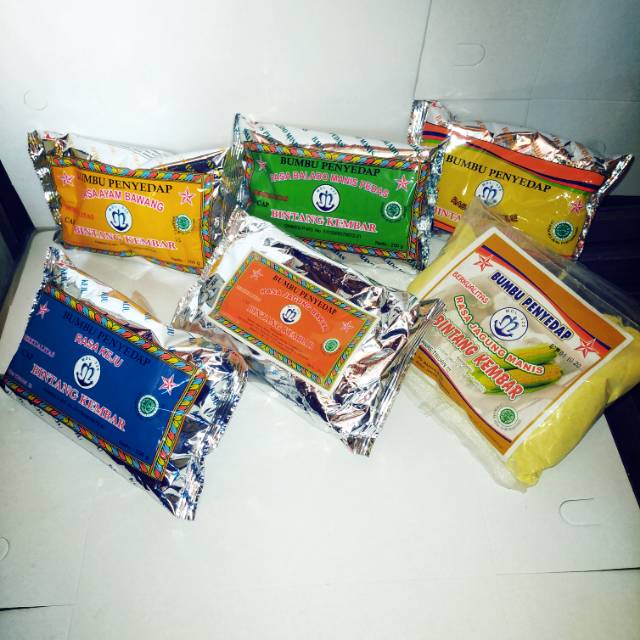 

Bumbu tabur varian rasa cap bintang kembar 250gr