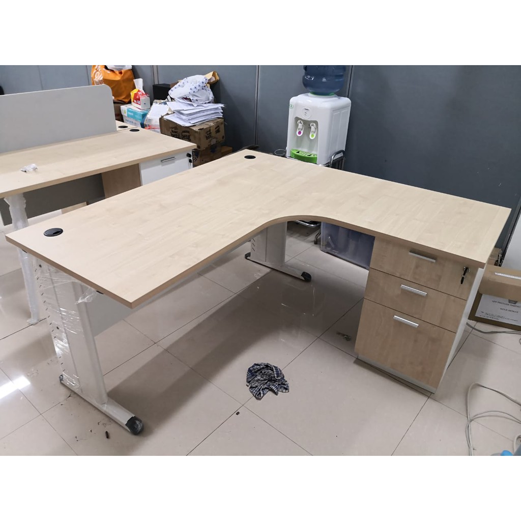 meja kerja kaki besi bentuk l 150 x 70 cm + drawer | meja kantor | medan