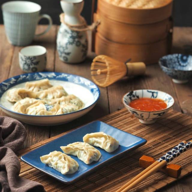 

HOMEMADE CHICKEN GYOZA 10PCS