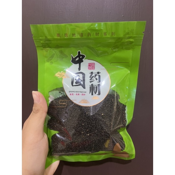 

Biji selasih 200gr / basil seeds