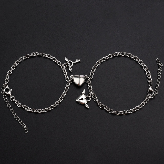 IFYOU 2pcs / set Gelang Silver Desain Kunci Hati Gaya Elegan Untuk Wanita