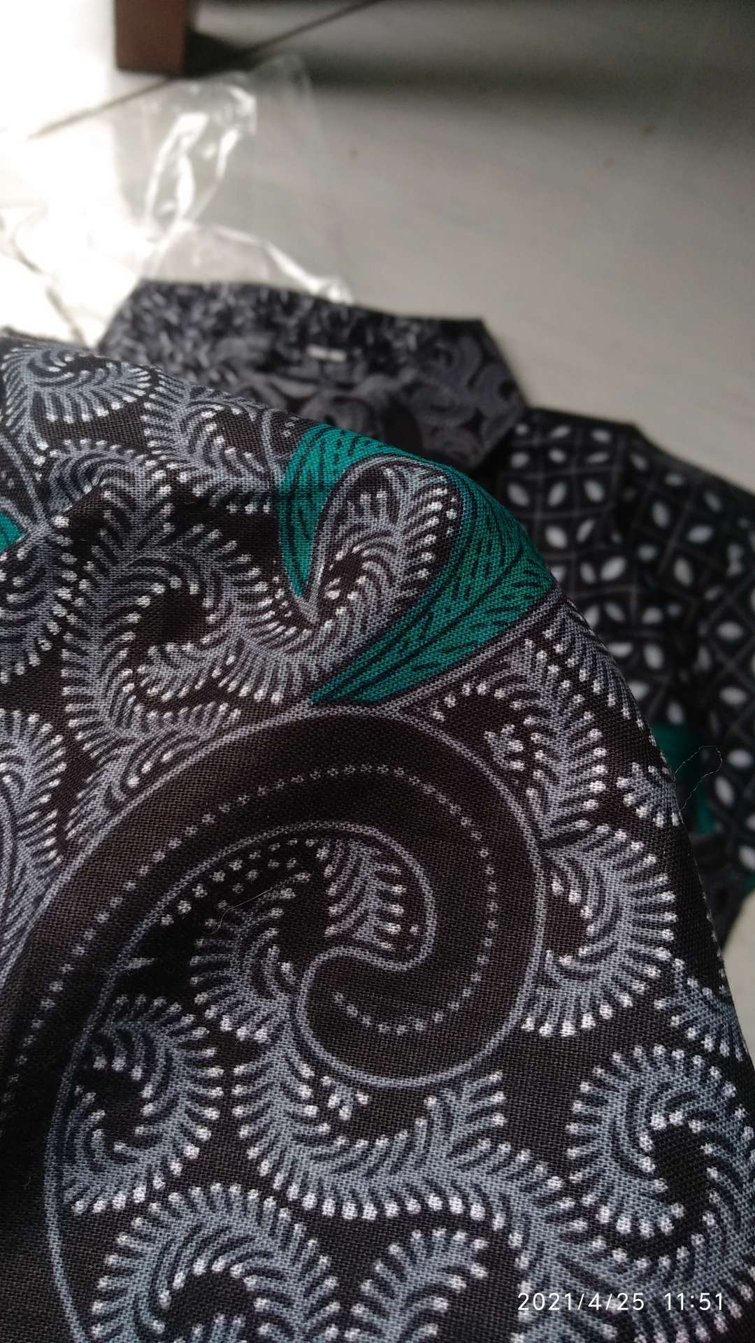 Batik Coupel Keluarga, Coupel Sarimbit, Batik Coupel Motif Dimensi